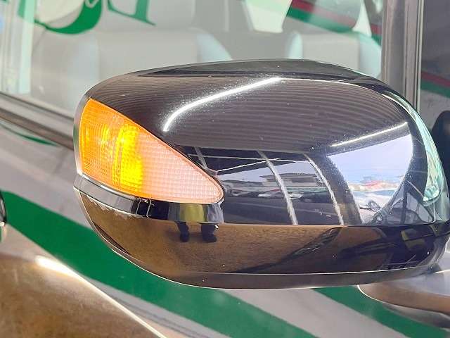 ホンダ フィット　シャトル　ハイブリッド １．３ ナビプレミアムセレクション H23年 () 99