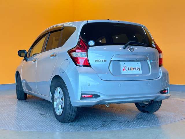 日産 ノート １．２ Ｅ－ＰＯＷＥＲ Ｘ H29年 (近畿) 99
