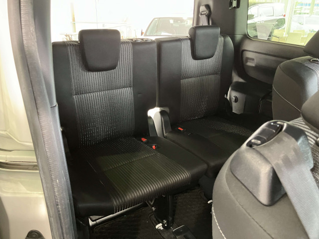 トヨタ ヴォクシー ２．０ ＺＳ 煌ＩＩ R2年 (近畿) 99