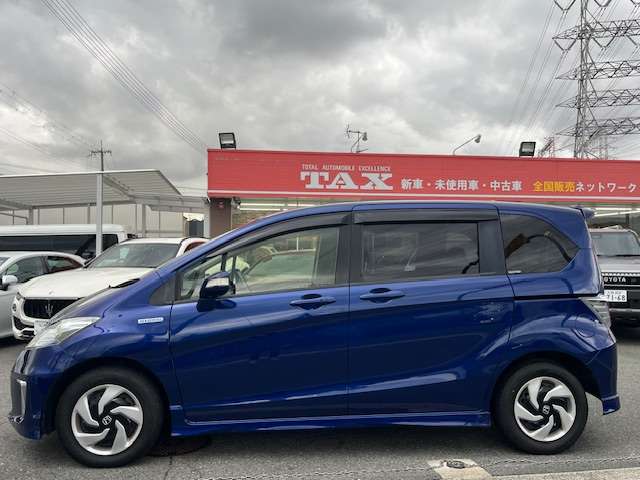 ホンダ フリード　ハイブリッド １．５ ジャストセレクション H27年 (近畿) 99