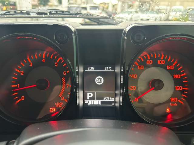 スズキ ジムニー　ノマド １．５ ＦＣ ４ＷＤ R8年 (近畿) 99
