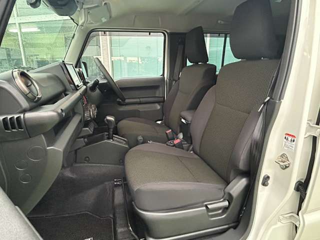 スズキ ジムニー　ノマド １．５ ＦＣ ４ＷＤ R8年 (近畿) 99
