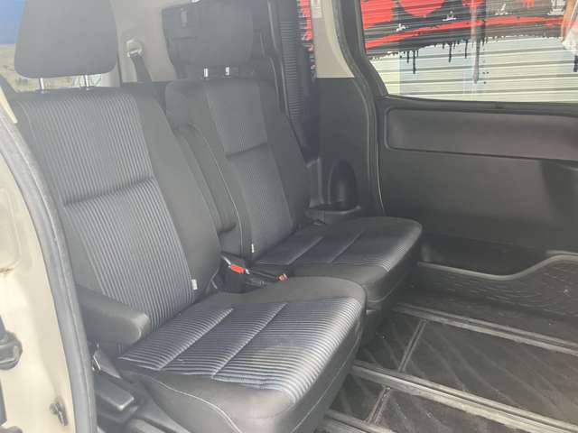 トヨタ ヴォクシー ２．０ ＺＳ 煌ＩＩ H28年 (近畿) 99