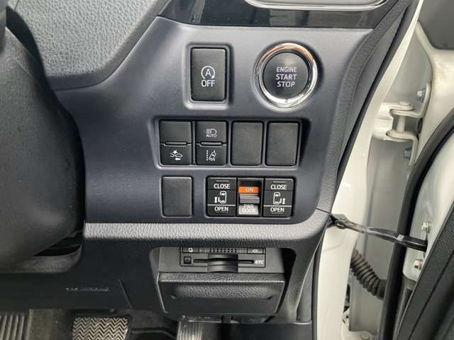 トヨタ ヴォクシー ２．０ ＺＳ 煌ＩＩ H28年 (近畿) 99