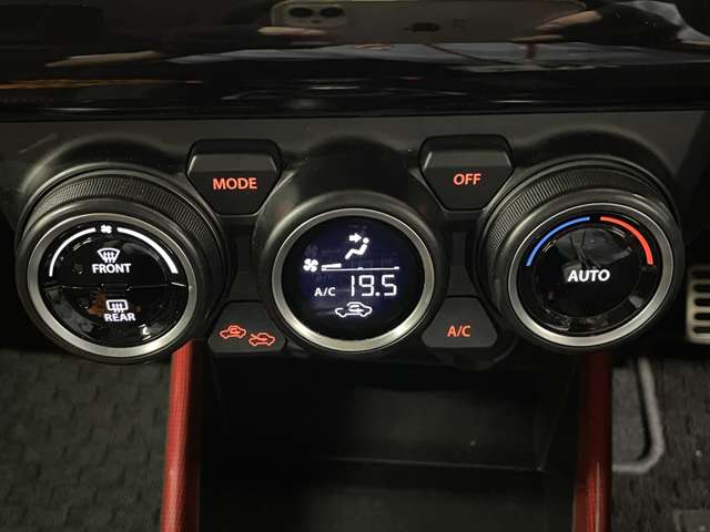 スズキ スイフト スポーツ １．４ セーフティパッケージ装着車 R1年 () 99