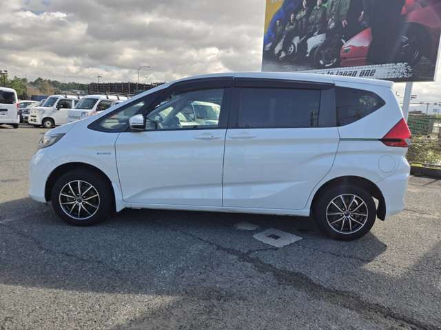 ホンダ フリード＋　ハイブリッド １．５ ハイブリッド Ｇ ホンダセンシング ４ＷＤ H29年 () 99