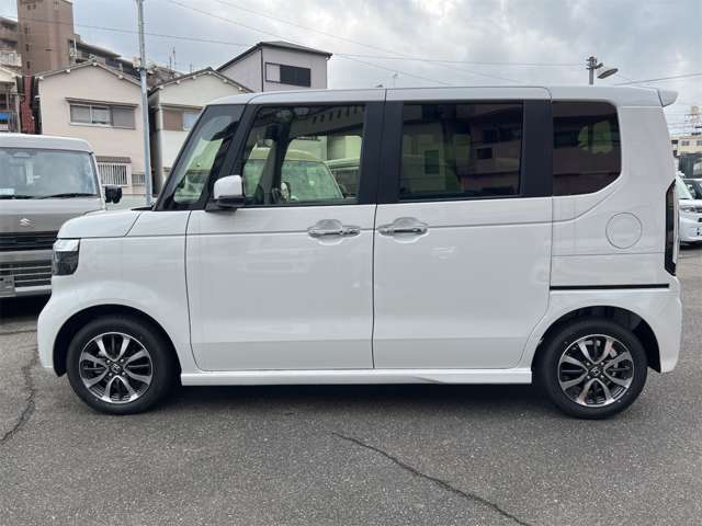 ホンダ Ｎ　ＢＯＸ カスタム ６６０ R8年 (近畿) 99