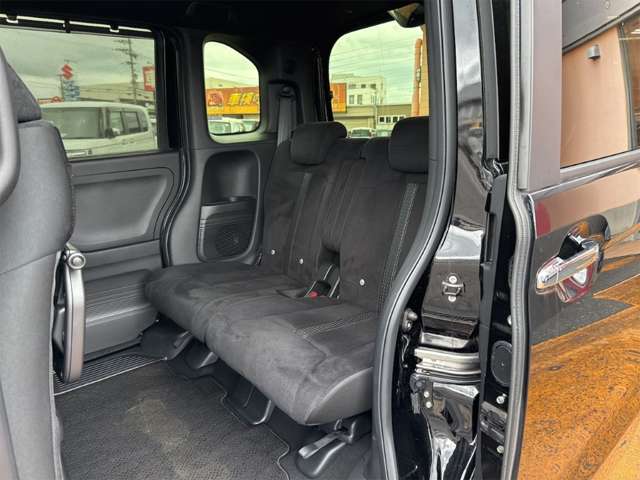 ホンダ Ｎ　ＢＯＸ カスタム ６６０ Ｌ R5年 (近畿) 99