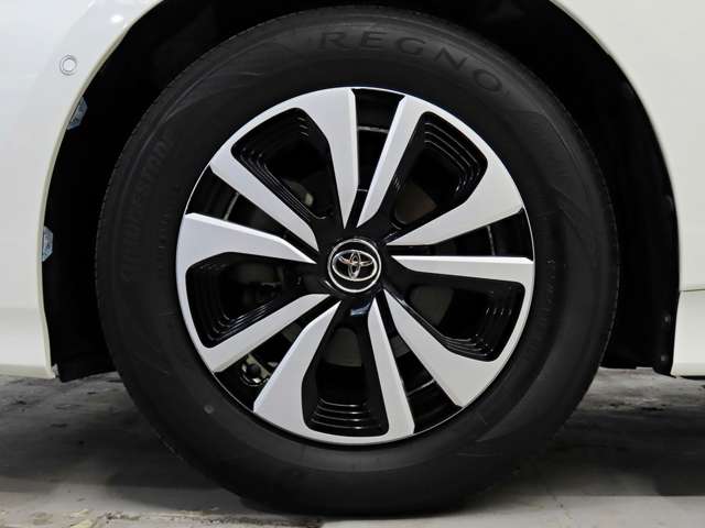 トヨタ プリウスＰＨＶ １．８ Ａ R1年 (東海) 99