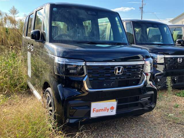 ホンダ Ｎ　ＢＯＸ カスタム ６６０ R8年 (東海) 99