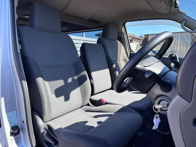 日産 ＮＶ３５０キャラバン ２．０ ＤＸ ロングボディ H25年 (東海) 99