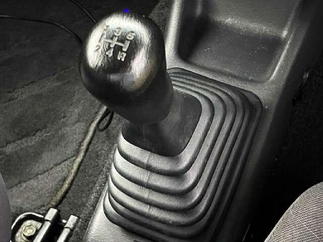 スズキ ジムニー ６６０ ＸＣ ４ＷＤ H17年 () 99