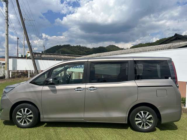 トヨタ エスクァイア ２．０ ＸＩ サイドリフトアップチルトシート装着車 R1年 (近畿) 99