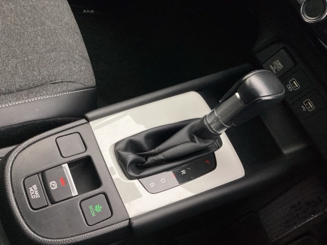 ホンダ フィット １．５ Ｅ：ＨＥＶ ホーム R4年 (近畿) 99