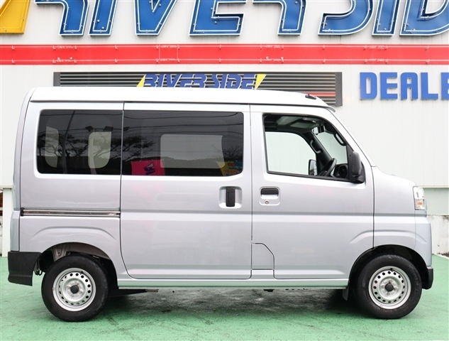 ダイハツ ハイゼットカーゴ ６６０ デラックス R5年 (関東) 99