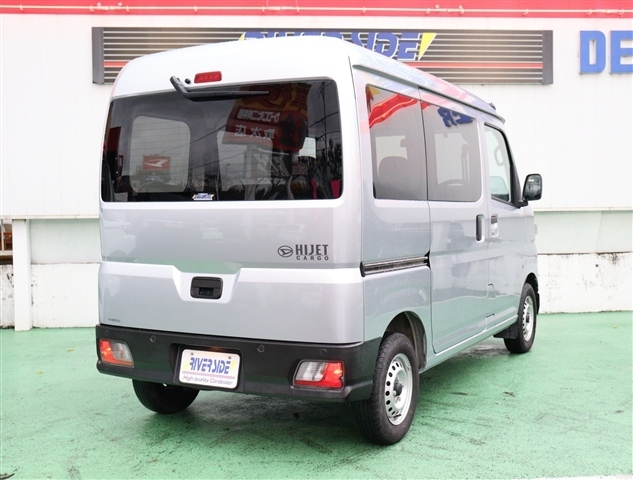 ダイハツ ハイゼットカーゴ ６６０ デラックス R5年 (関東) 99