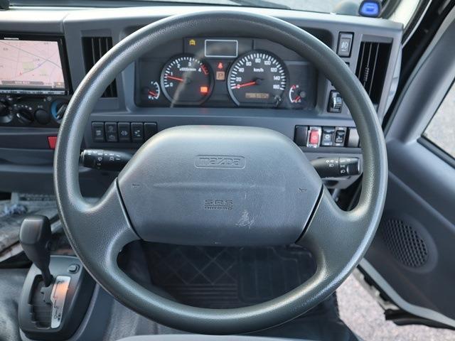 マツダ タイタン 垂直式パワーゲート 平ボディ 積載２Ｔ R1年 () 99