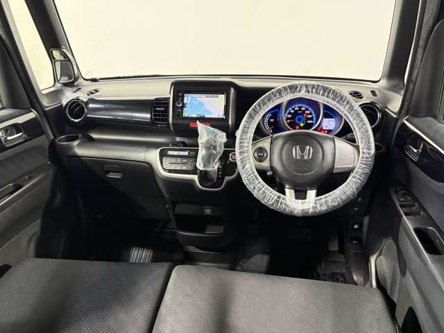 ホンダ Ｎ　ＢＯＸ ６６０ カスタムＧ Ａパッケージ H26年 () 99