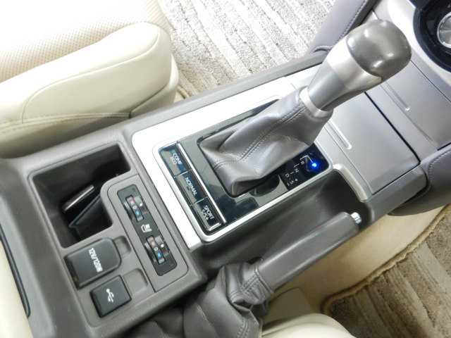 トヨタ ランドクルーザープラド ２．８ ＴＺ－Ｇ ディーゼルターボ ４ＷＤ R5年 () 99