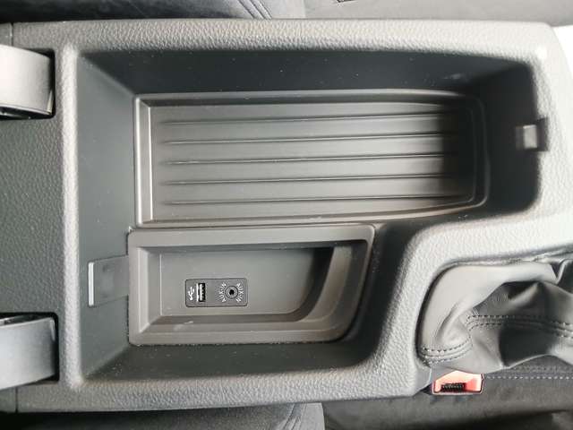 ＢＭＷ ３シリーズ ３２０ｄ　Ｍスポーツ H28年 (近畿) 99