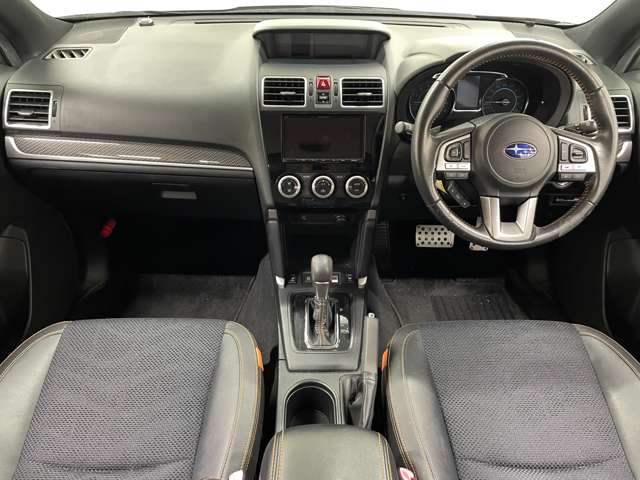 スバル フォレスター ２．０ エックスブレイク ４ＷＤ H28年 (近畿) 99