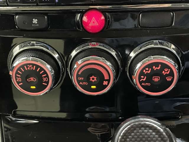 三菱 デリカ　Ｄ：５ ２．２ Ｄ パワーパッケージ ディーゼルターボ ４ＷＤ H26年 (近畿) 99