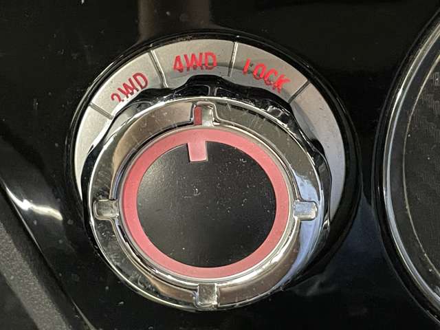 三菱 デリカ　Ｄ：５ ２．２ Ｄ パワーパッケージ ディーゼルターボ ４ＷＤ H26年 (近畿) 99