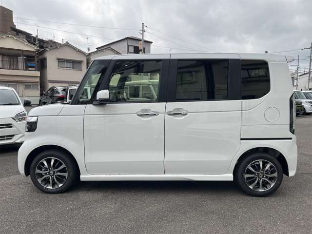 ホンダ Ｎ　ＢＯＸ カスタム ６６０ R8年 (近畿) 99