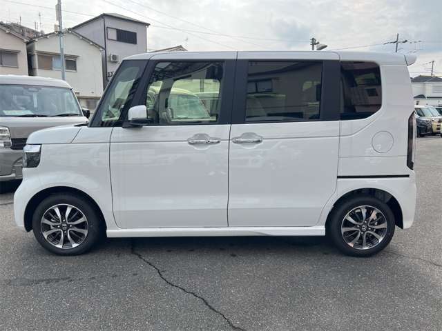 ホンダ Ｎ　ＢＯＸ カスタム ６６０ R8年 (近畿) 99