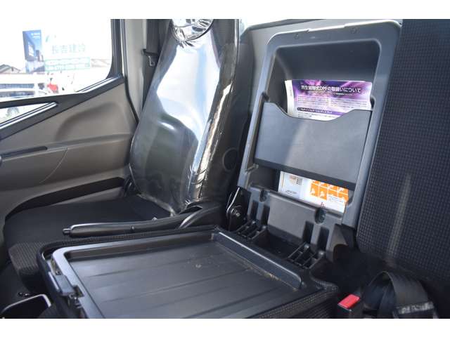 三菱フソウ キャンター ３．０ 全低床 ディーゼルターボ H30年 () 99