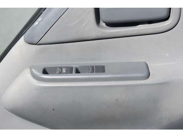 いすゞ エルフ ３．０ＤＴ ダブルキャブ H30年 (近畿) 99