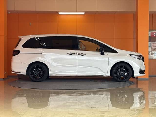 ホンダ オデッセイ　ハイブリッド ２．０ Ｅ：ＨＥＶ アブソルート ＥＸ ブラックエディション R7年 (近畿) 99