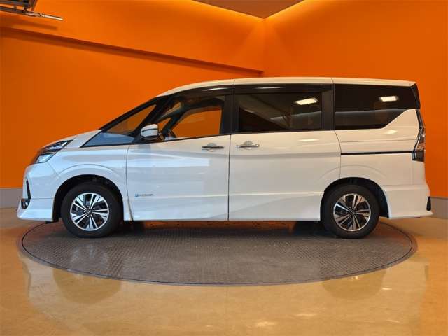日産 セレナ １．２ Ｅ－ＰＯＷＥＲ ハイウェイスター Ｖ R2年 () 99