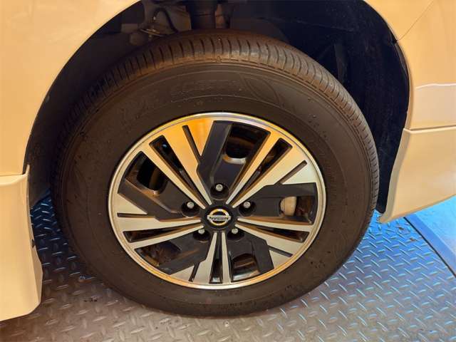 日産 セレナ １．２ Ｅ－ＰＯＷＥＲ ハイウェイスター Ｖ R2年 () 99