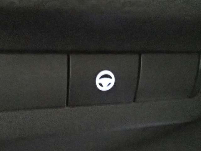 日産 アリア Ｂ６ R4年 (近畿) 99