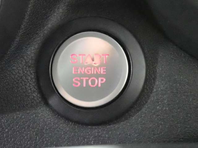アウディ Ａ１　スポーツバック １．０　ＴＦＳＩ H30年 () 99