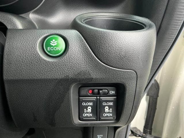 ホンダ Ｎ　ＢＯＸ ６６０ Ｇ ＳＳパッケージ H29年 (近畿) 99