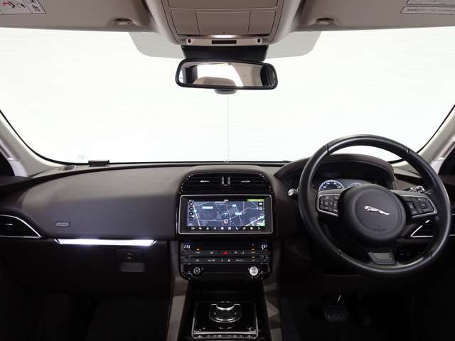 ジャガー Ｆペース ２０Ｄ プレステージ ４ＷＤ H28年 (関東) 99