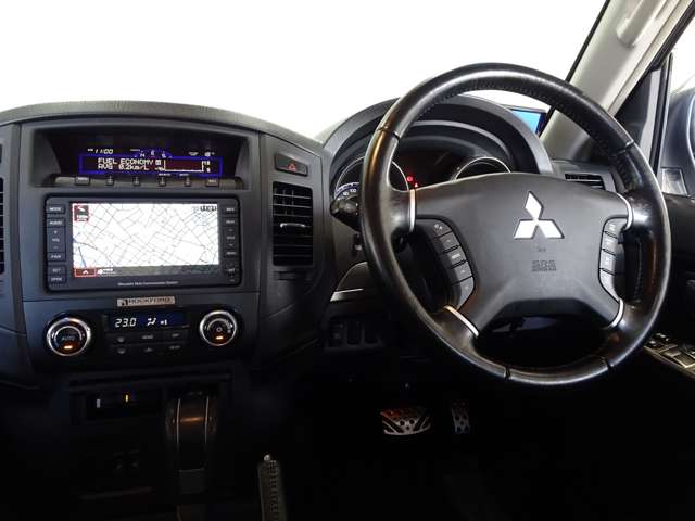 三菱 パジェロ ３．８ ロング スーパーエクシード ４ＷＤ H19年 (関東) 99
