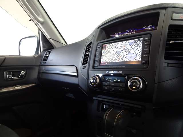 三菱 パジェロ ３．８ ロング スーパーエクシード ４ＷＤ H19年 (関東) 99