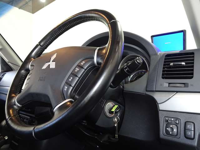 三菱 パジェロ ３．８ ロング スーパーエクシード ４ＷＤ H19年 (関東) 99