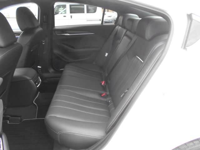 マツダ ＭＡＺＤＡ６　セダン ２．２ ＸＤ Ｌパッケージ ディーゼルターボ R5年 (関東) 99