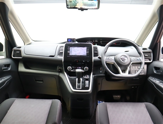 日産 セレナ ２．０ ハイウェイスター Ｖセレクション H30年 () 99