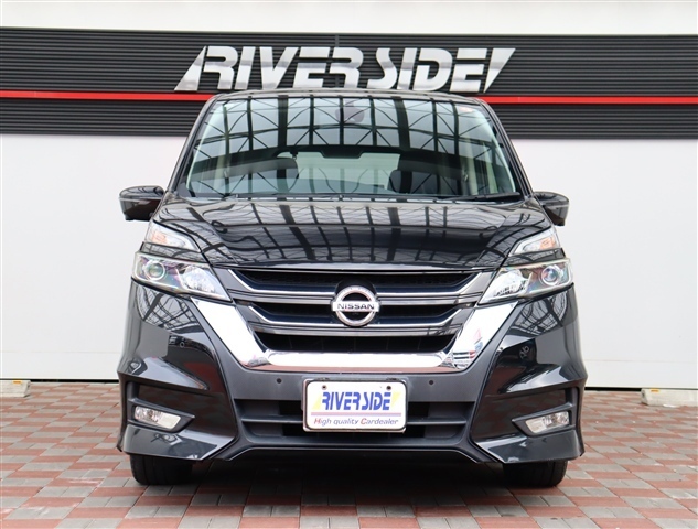 日産 セレナ ２．０ ハイウェイスター Ｖセレクション H30年 () 99