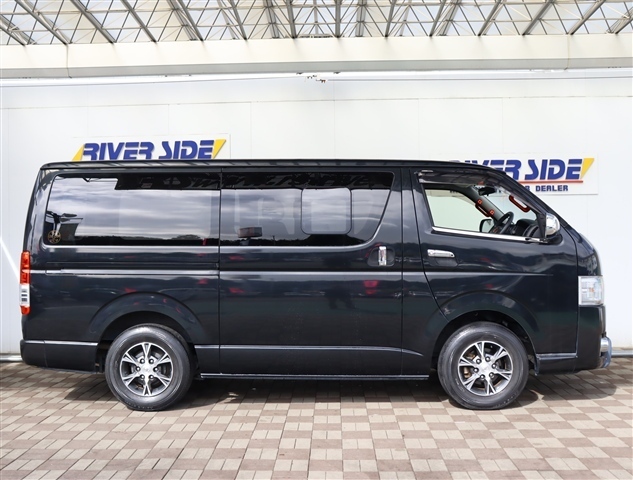 トヨタ ハイエースバン ２．０ スーパーＧＬ ロング R1年 (関東) 99