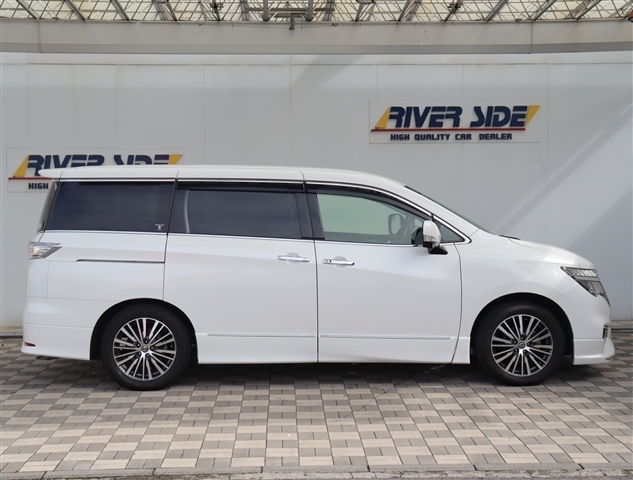 日産 エルグランド ２．５ ２５０ハイウェイスターＳ R3年 () 99