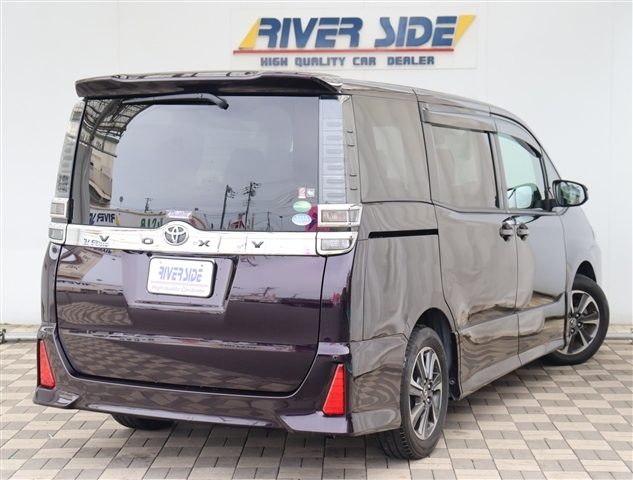 トヨタ ヴォクシー ２．０ ＺＳ H29年 () 99