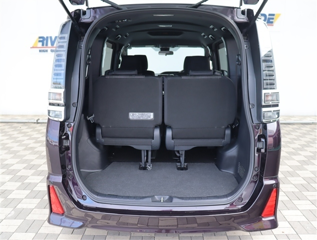 トヨタ ヴォクシー ２．０ ＺＳ H29年 () 99