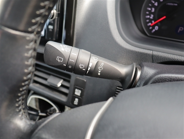 トヨタ ヴォクシー ２．０ ＺＳ H29年 () 99