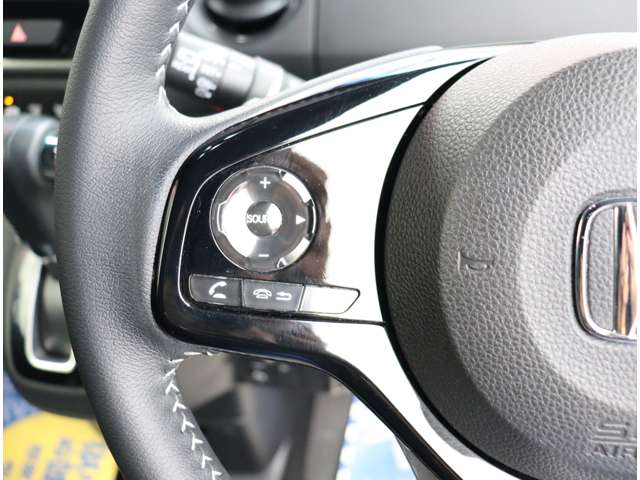 ホンダ Ｎ　ＢＯＸ カスタム ６６０ Ｌ ターボ スタイルプラス ブラック R4年 (関東) 99